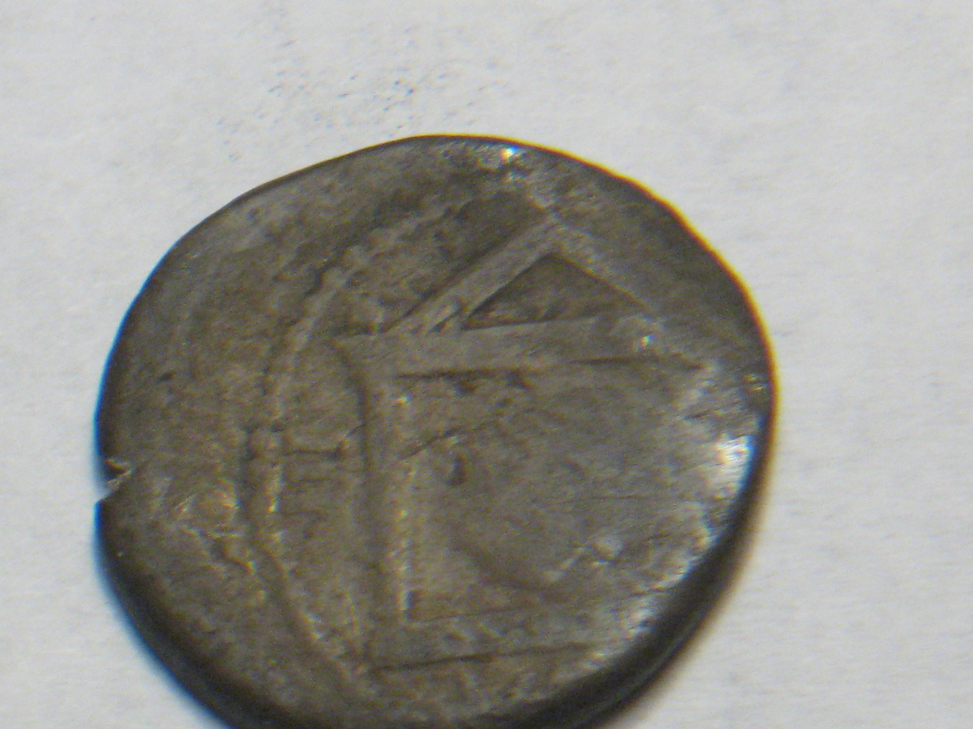 marc anthony sol temple denarius 006.JPG