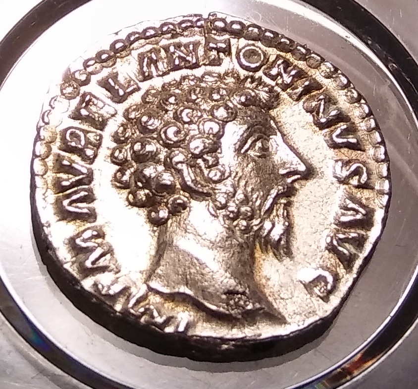 Marcus Aurelius-Providentia Obv 1.jpg