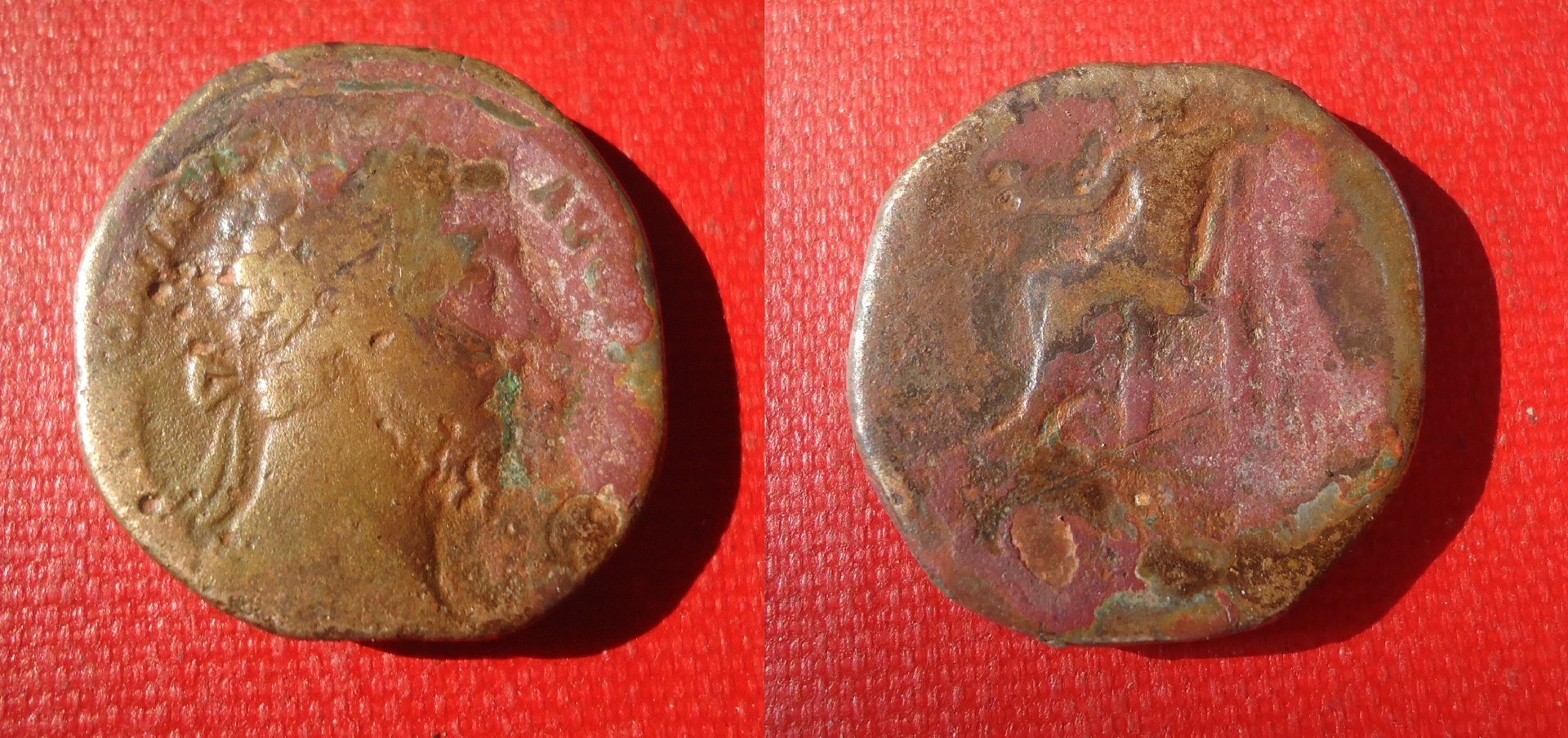 Marcus Aurelius  - Sest. Jupiter seated July 2019 (0).jpg