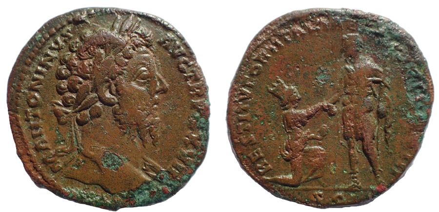 Marcus Aurelius sestertius Italia another example 2.jpg