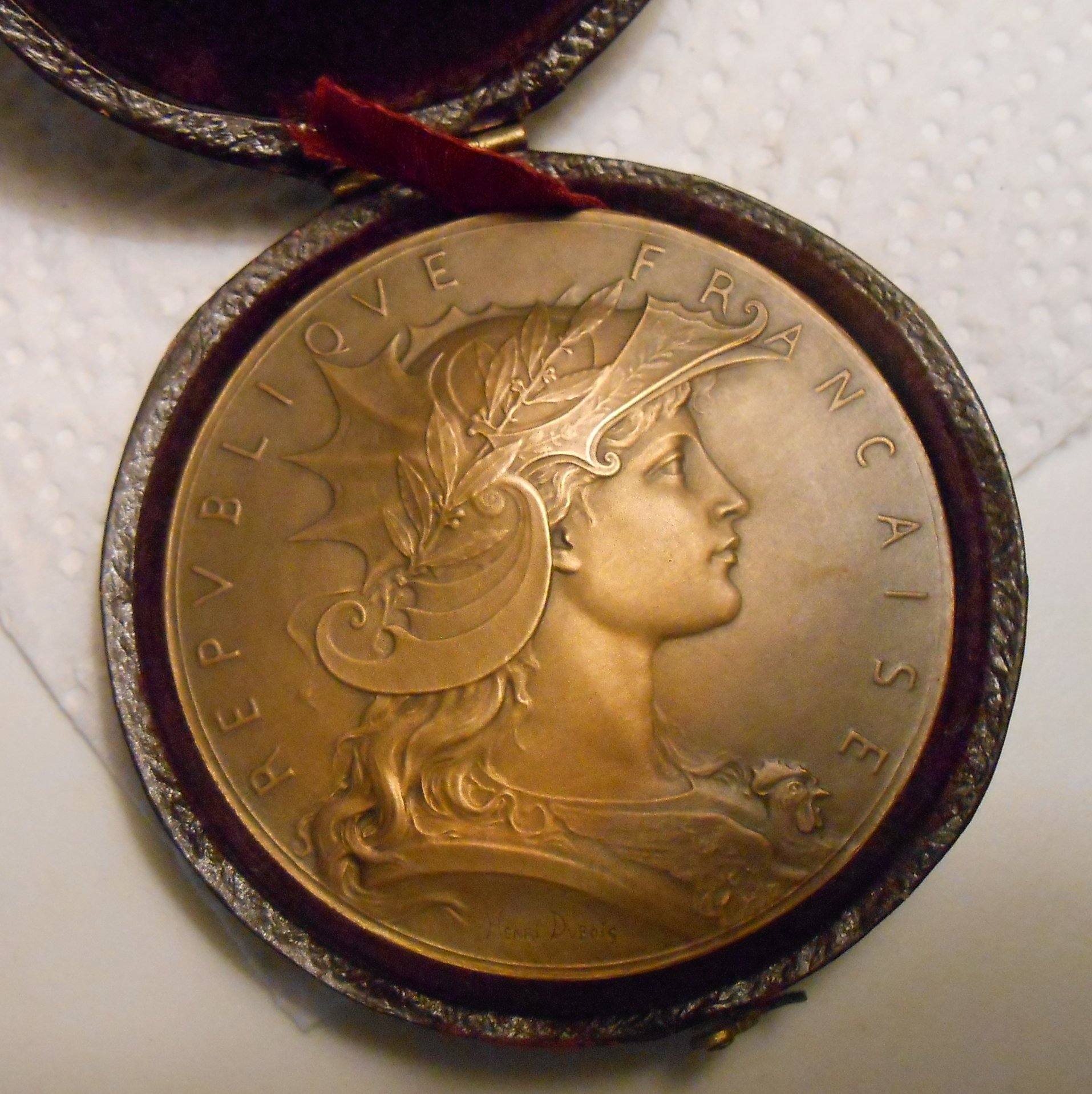 marriannemedalobv.jpg