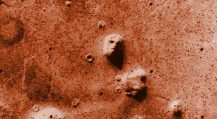 mars-face-cydonia-600x330.jpg