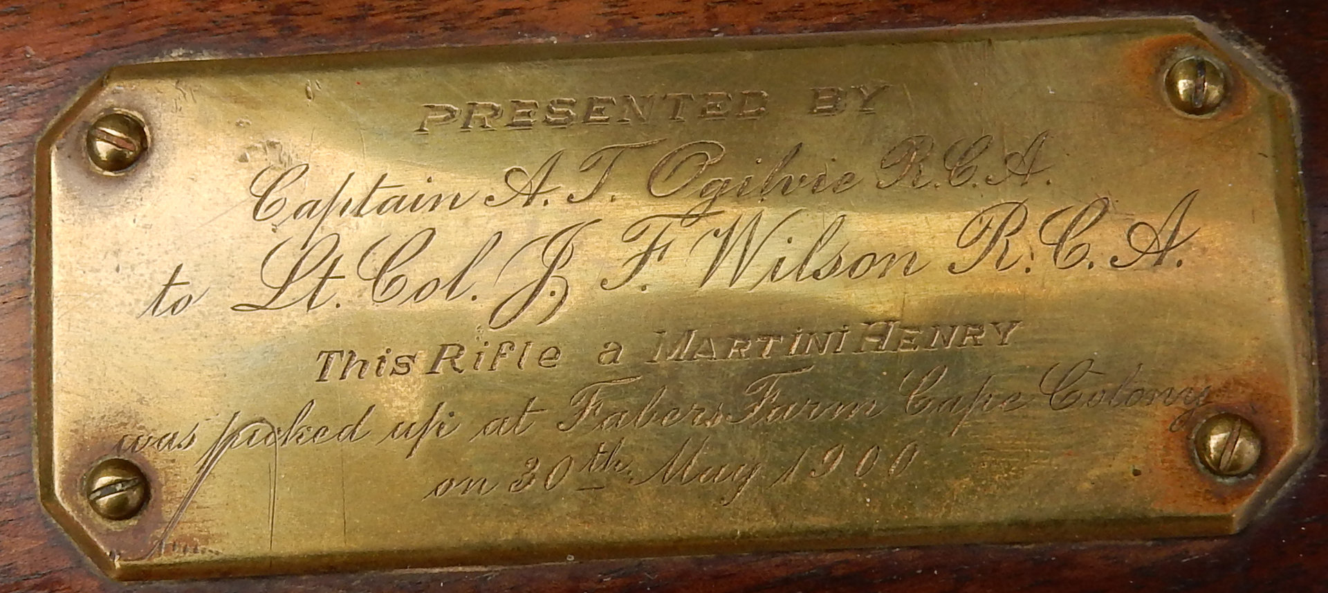 Martini Henry - Dedication Plate -close up.jpg