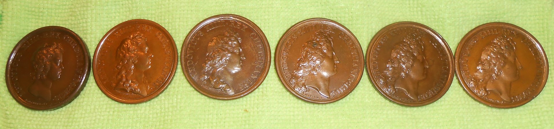 maugerkinglouisthe14medalsobv.jpg