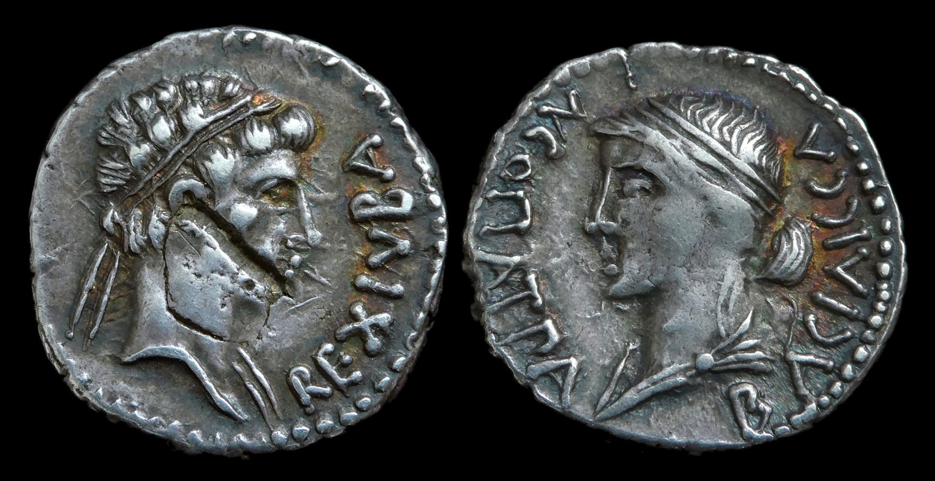 MAURETANIA Juba II Cleo Selene - AR Denarius 4132.JPG