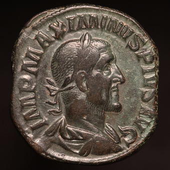 MaximinusThraxPax339O_edited-1.jpg