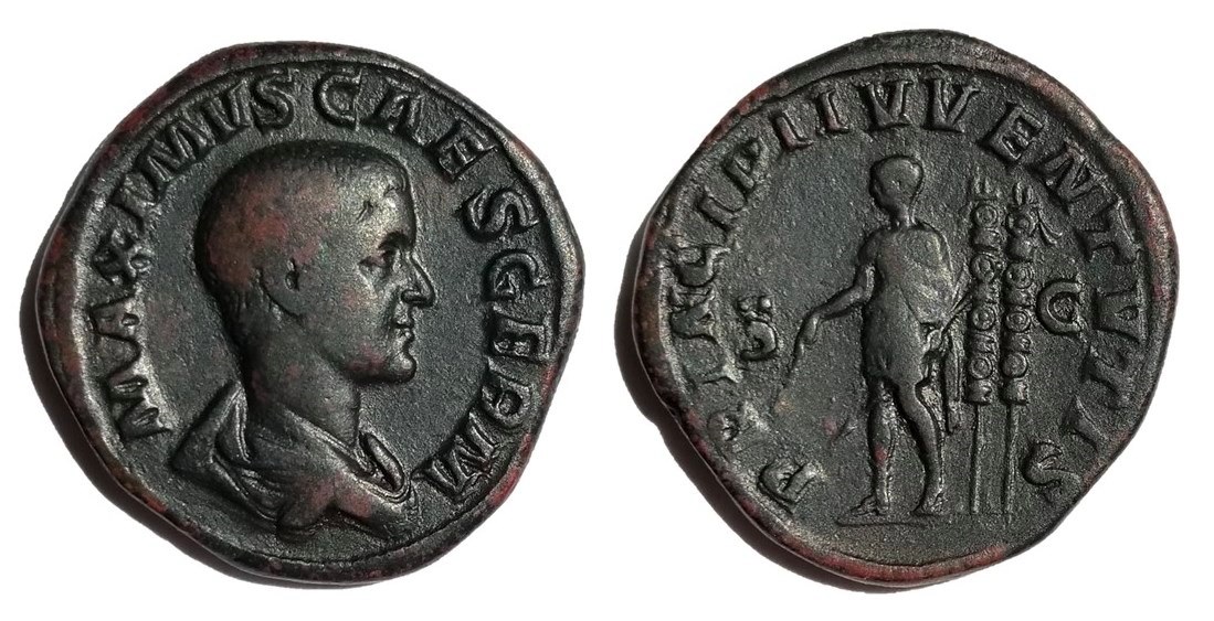 Maximus PRINCIPI IVVENTVTVS S C sestertius.jpg