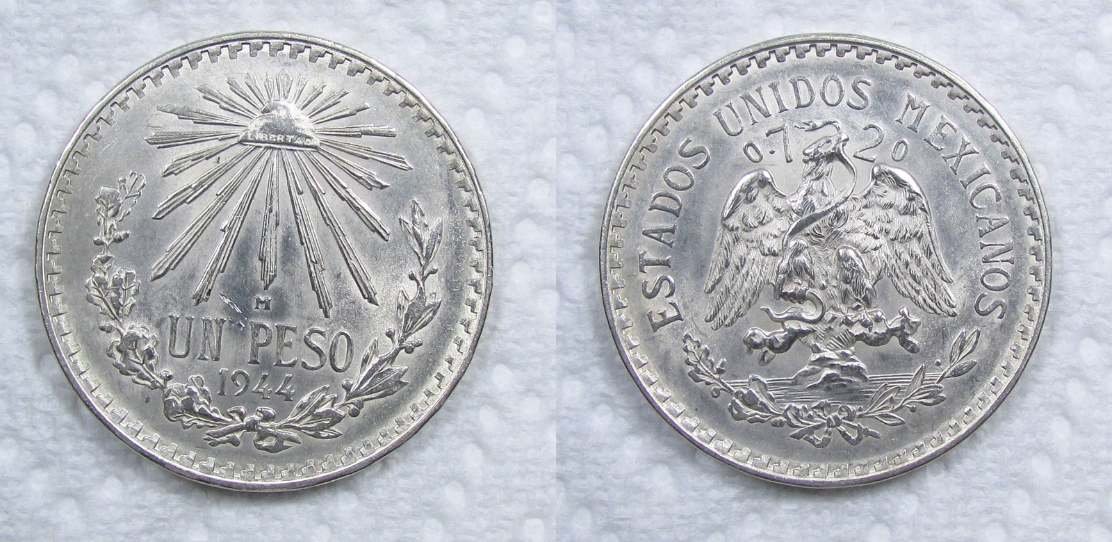 mexico 1944 peso.jpg