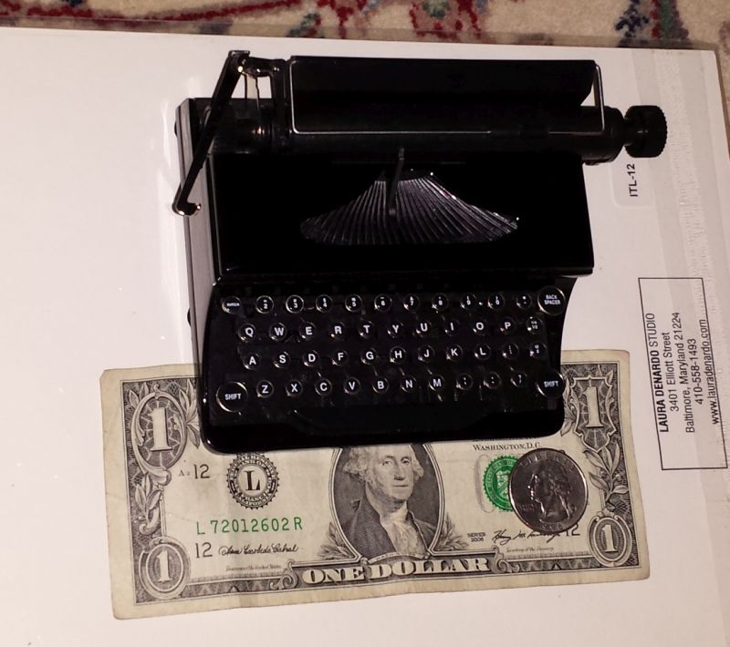 miniature typewriter.jpg