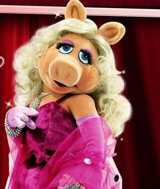 Miss-Piggy-large-tonya-312.jpg