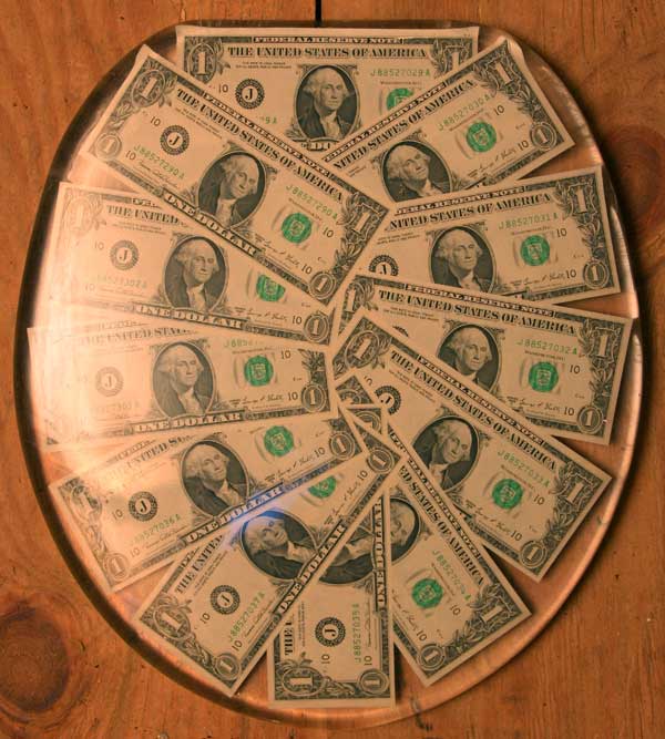 modern-seated-currency.jpg
