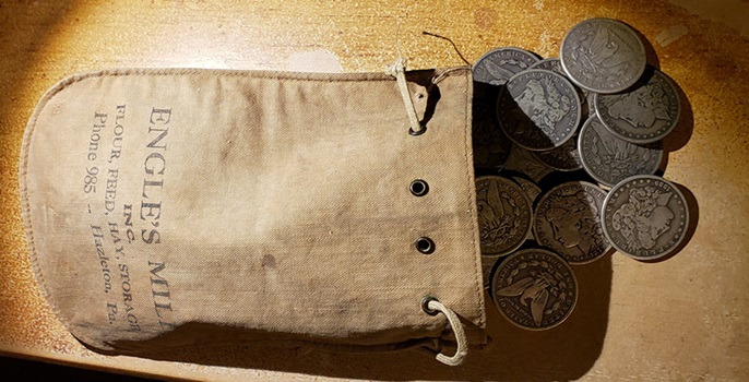 morgan bag.jpg