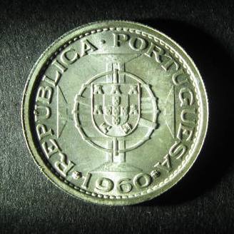 Mozambique 5 Escudos 1960 reverse.JPG