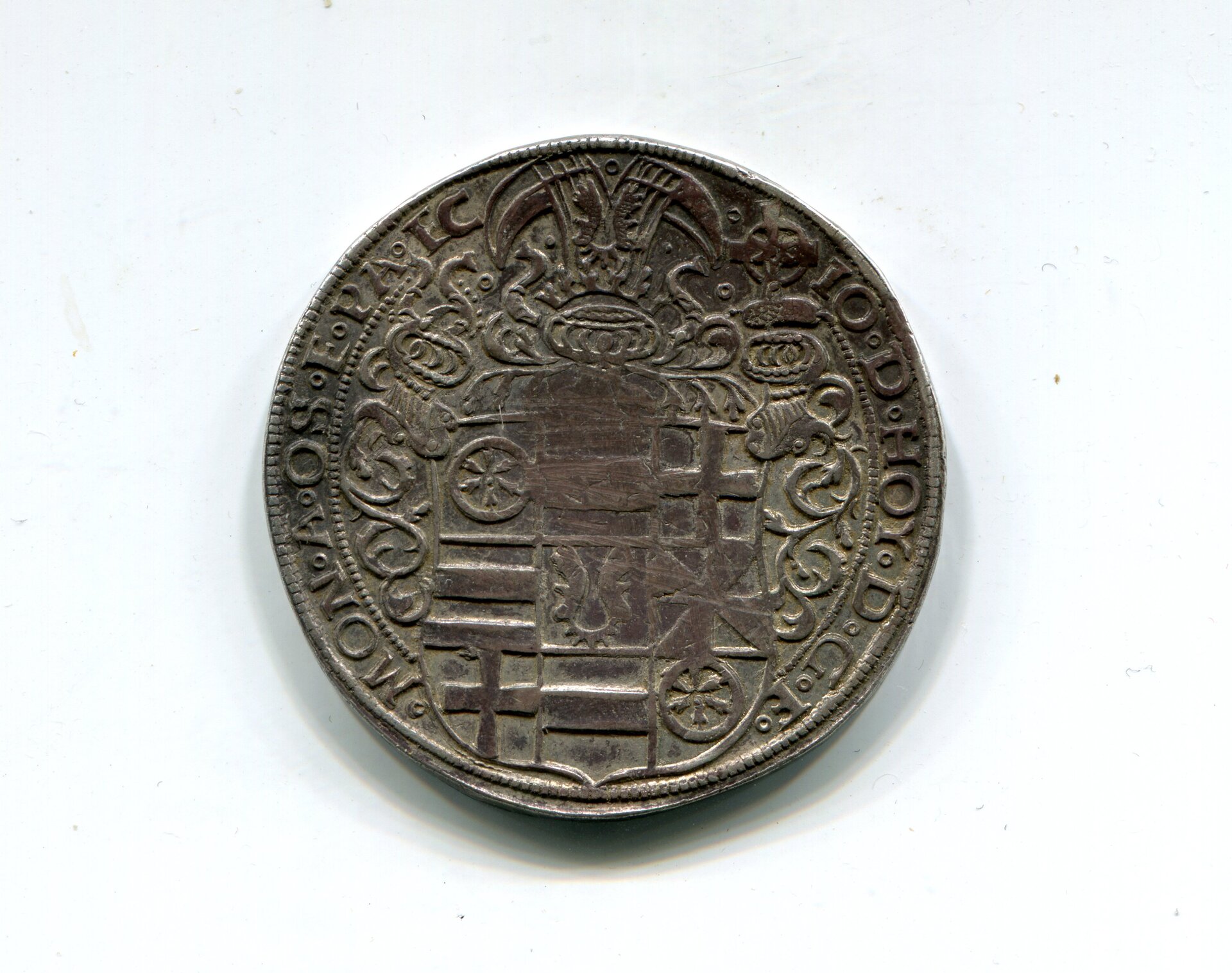 Munster Bish Joh IV v Hoya Taler 1570 LD obv 752.jpg