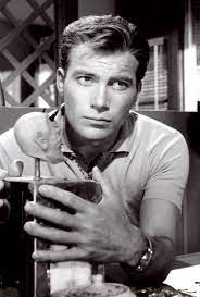 mystic seer captain kirk.jpg