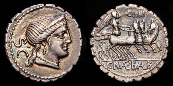 Naevius Balbus Venus-Victory in Triga Both Sides.png