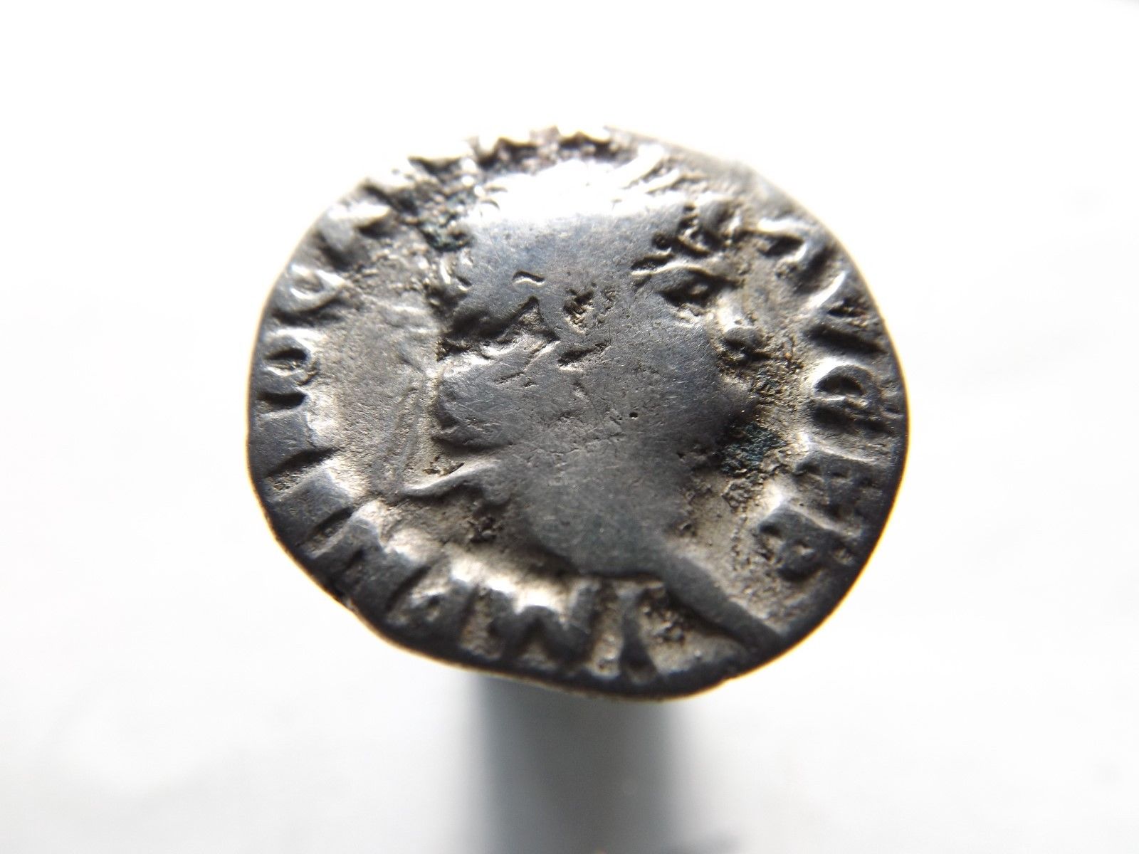 nero silver-frontl1600.jpg