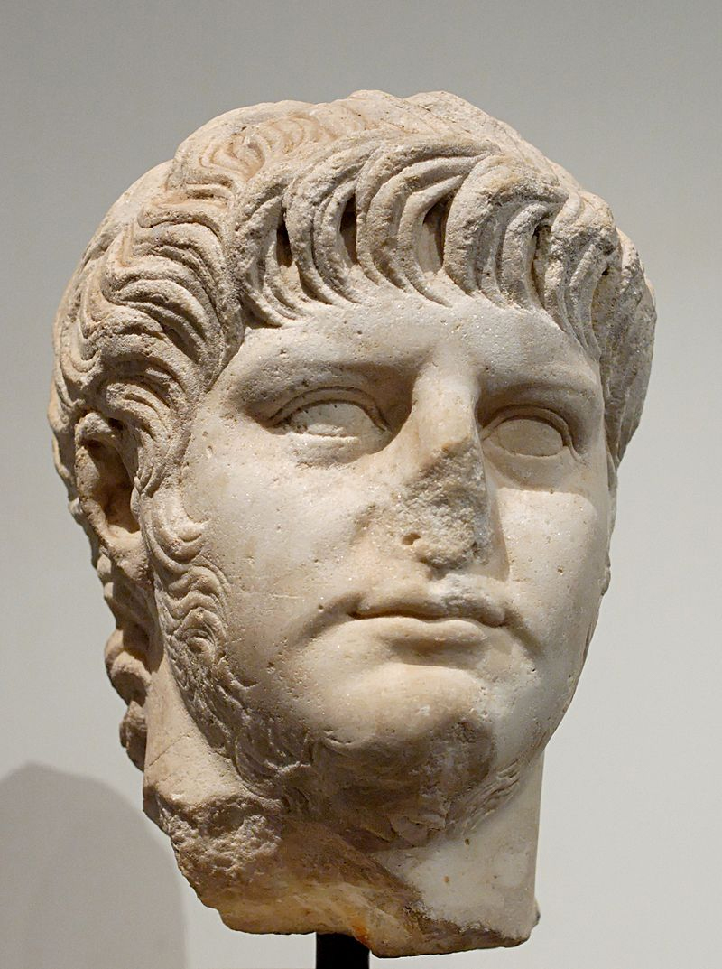 neron 3.jpg