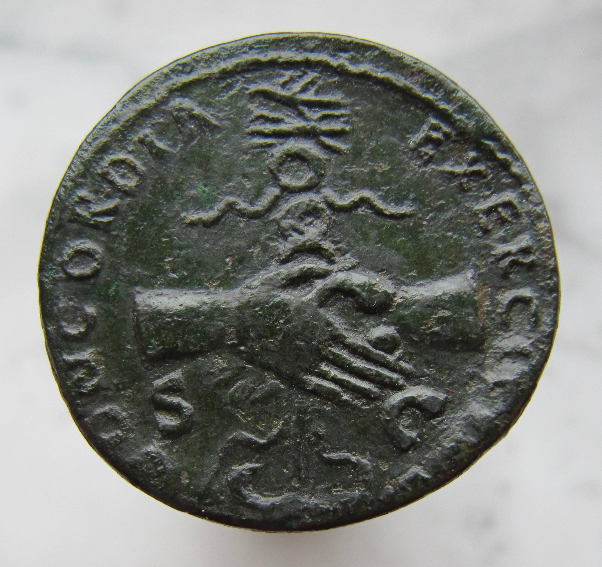 Nerva Sestertius - Hände - Obv - 1.jpg