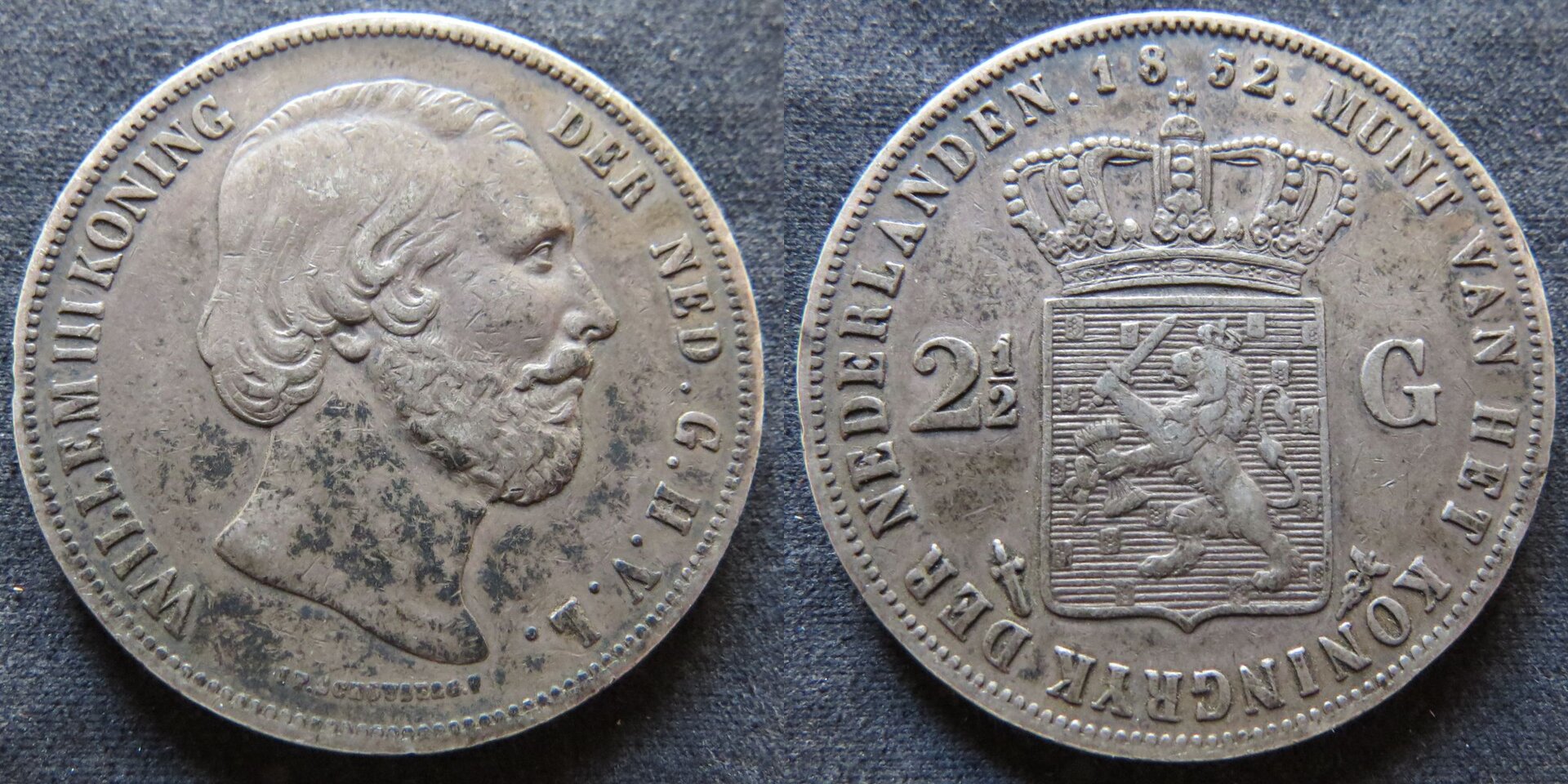 Netherlands 2 1:2 Gulden 1852 William III.jpg
