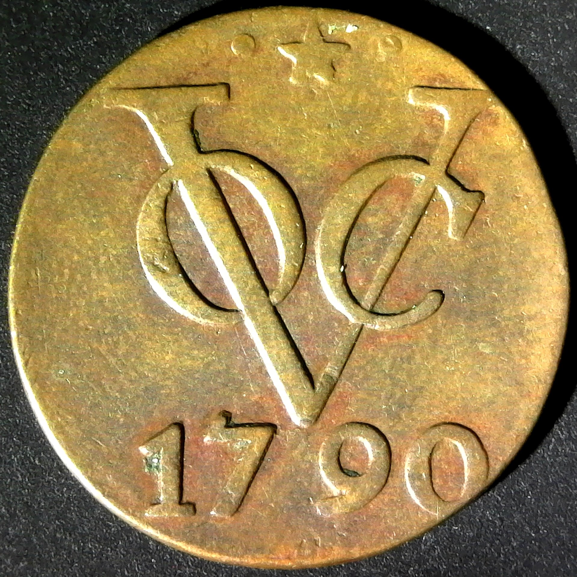 Netherlands East Indies; VOC Duit 1790 Utrecht Arms KM#111.3 obv.jpg