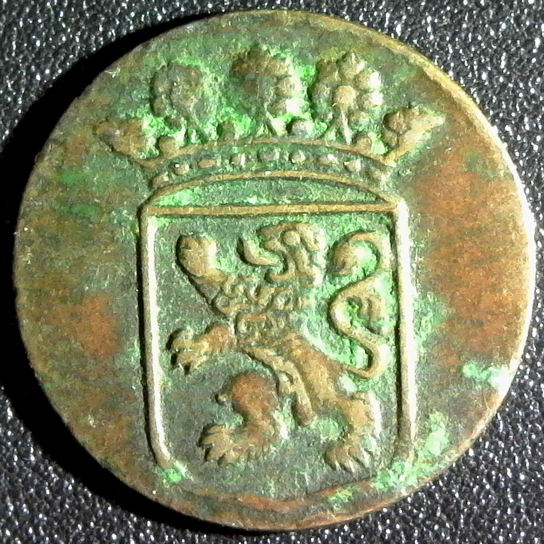 Netherlans East Indies; Duit 1734 - Holland Arms - KM#70 obv B.jpg