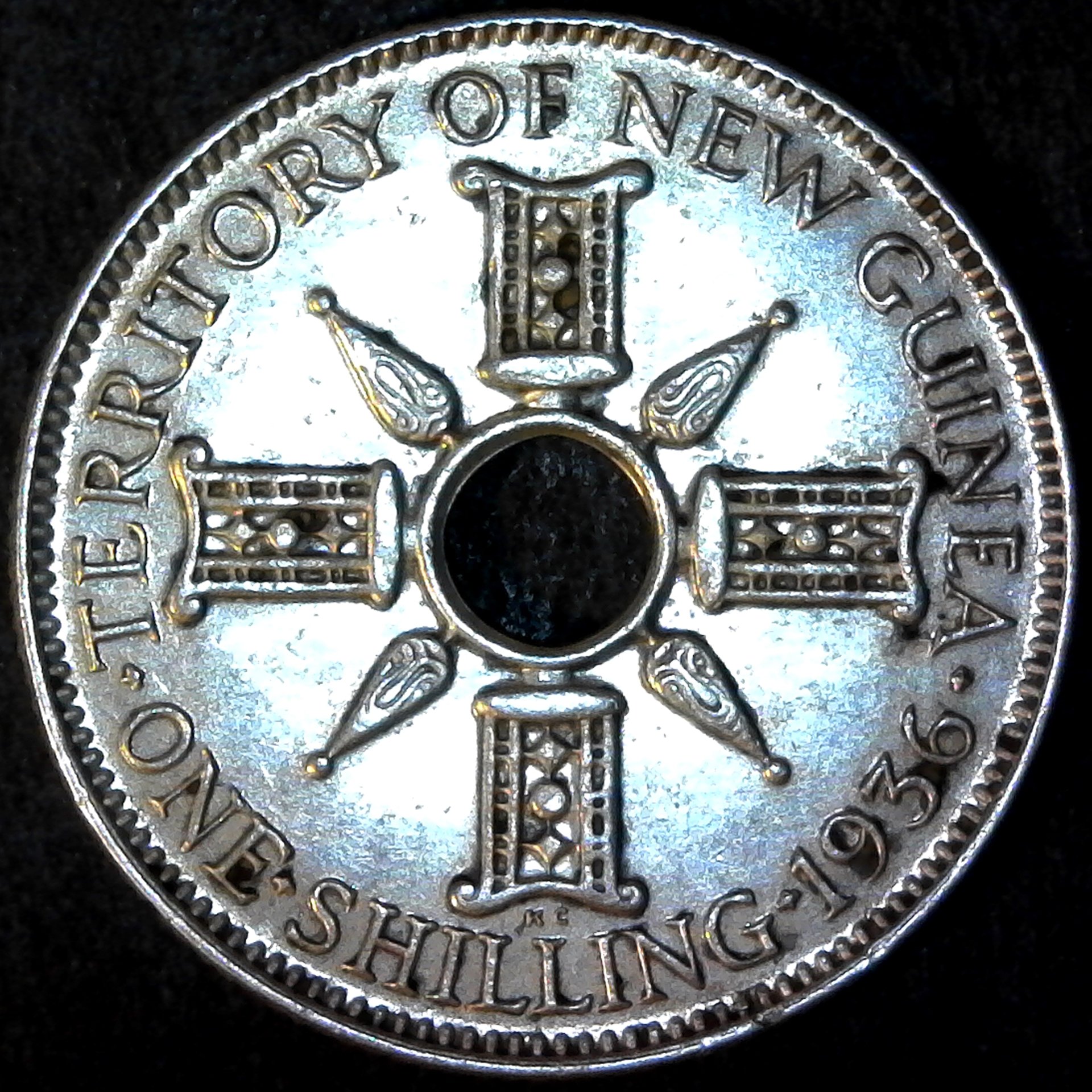 New Guinea Shilling 1936 rev.jpg