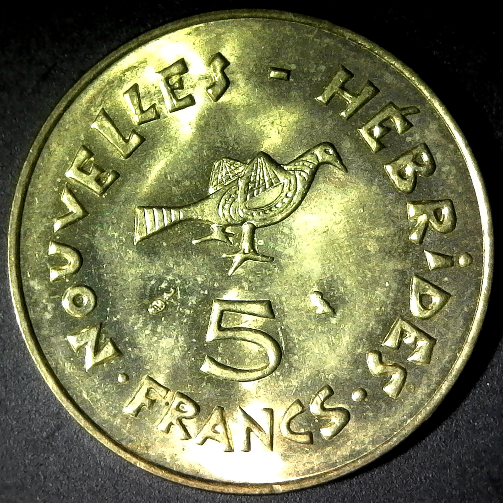 New Hebrides 5 francs 1970 obv.jpg