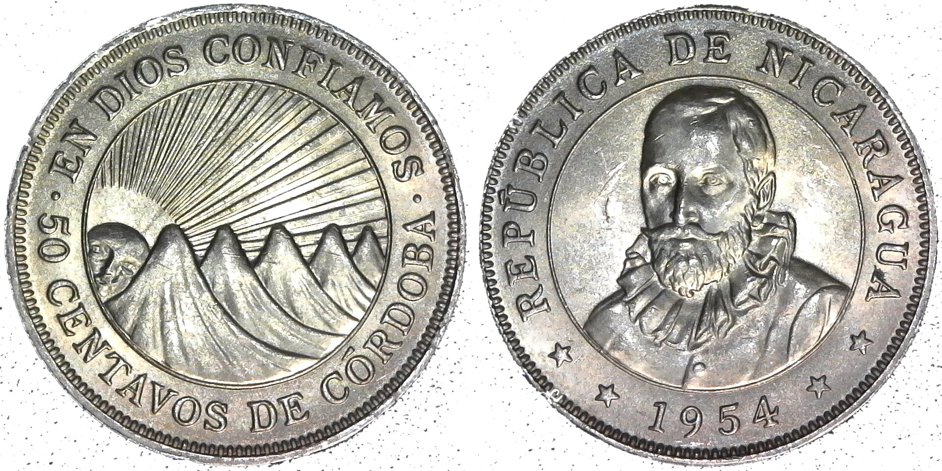 NICARAGUA - 1954 - 50 CENTAVOS DE CORDOBA rev-side-cutout.jpg
