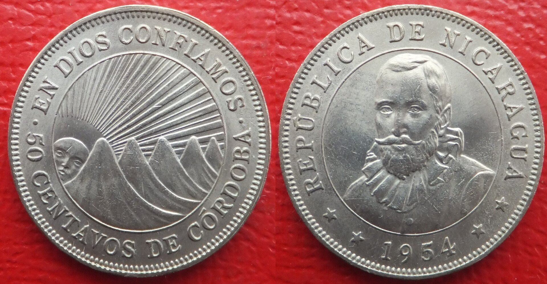 Nicaragua 50 centavos 1954 (3).jpg