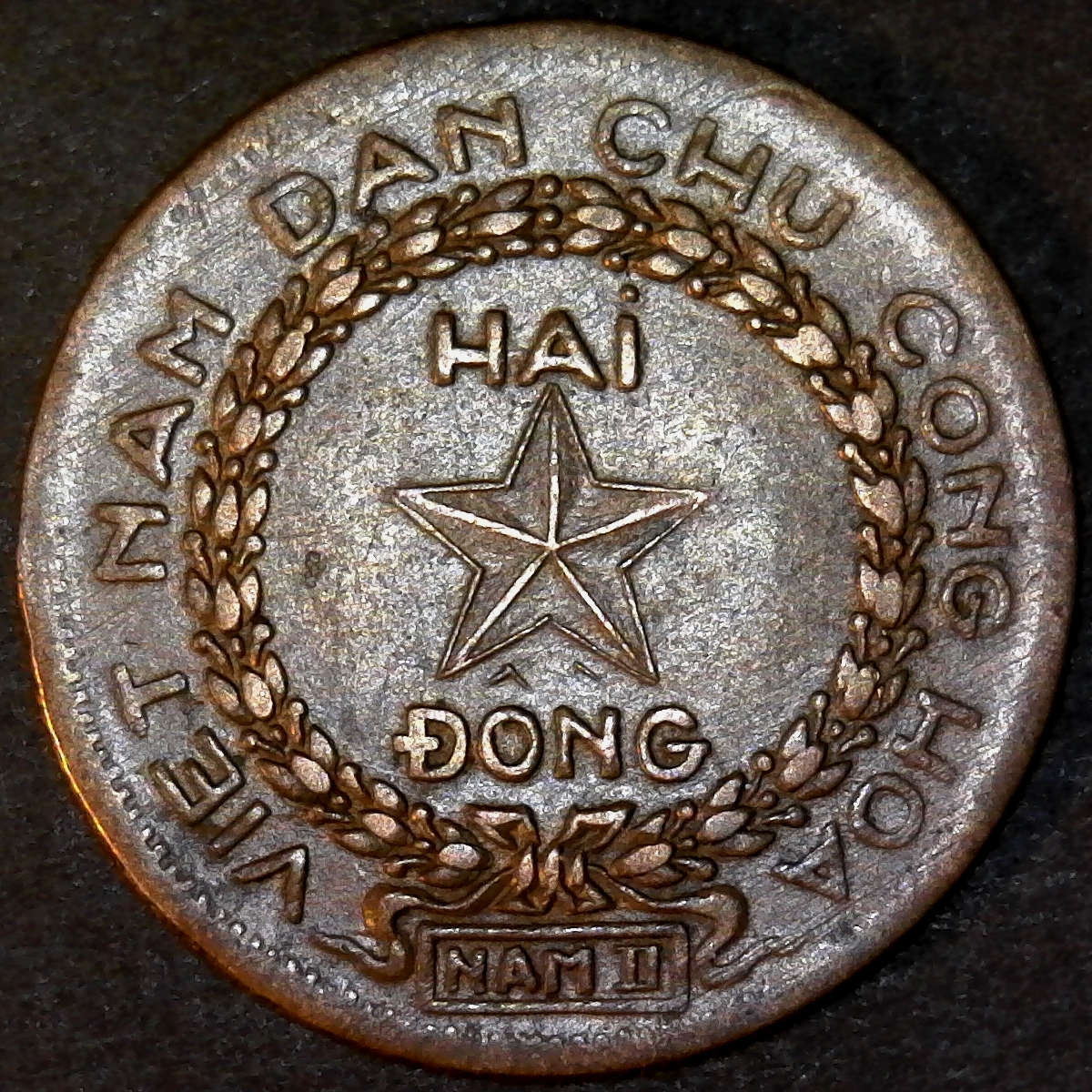 North Vietnam 2 Dong 1946 reverse less 5.jpg