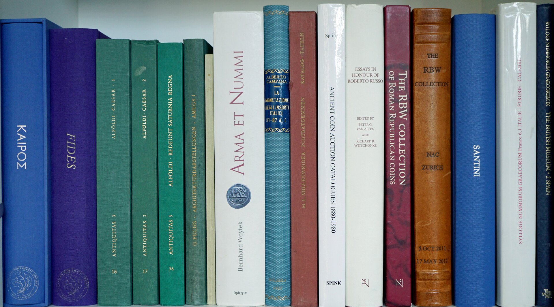 Numismatic Library Roman Coinage 6.JPG