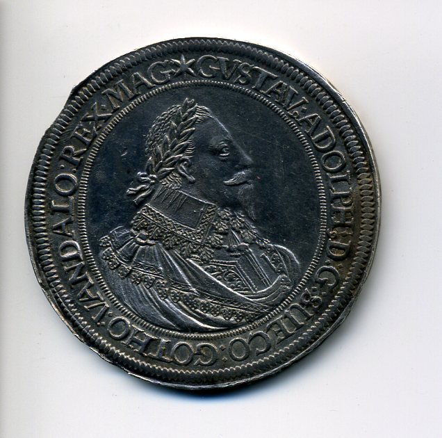 Nuremberg Gustav II Adolf II Taler 1632 obv 719.jpg