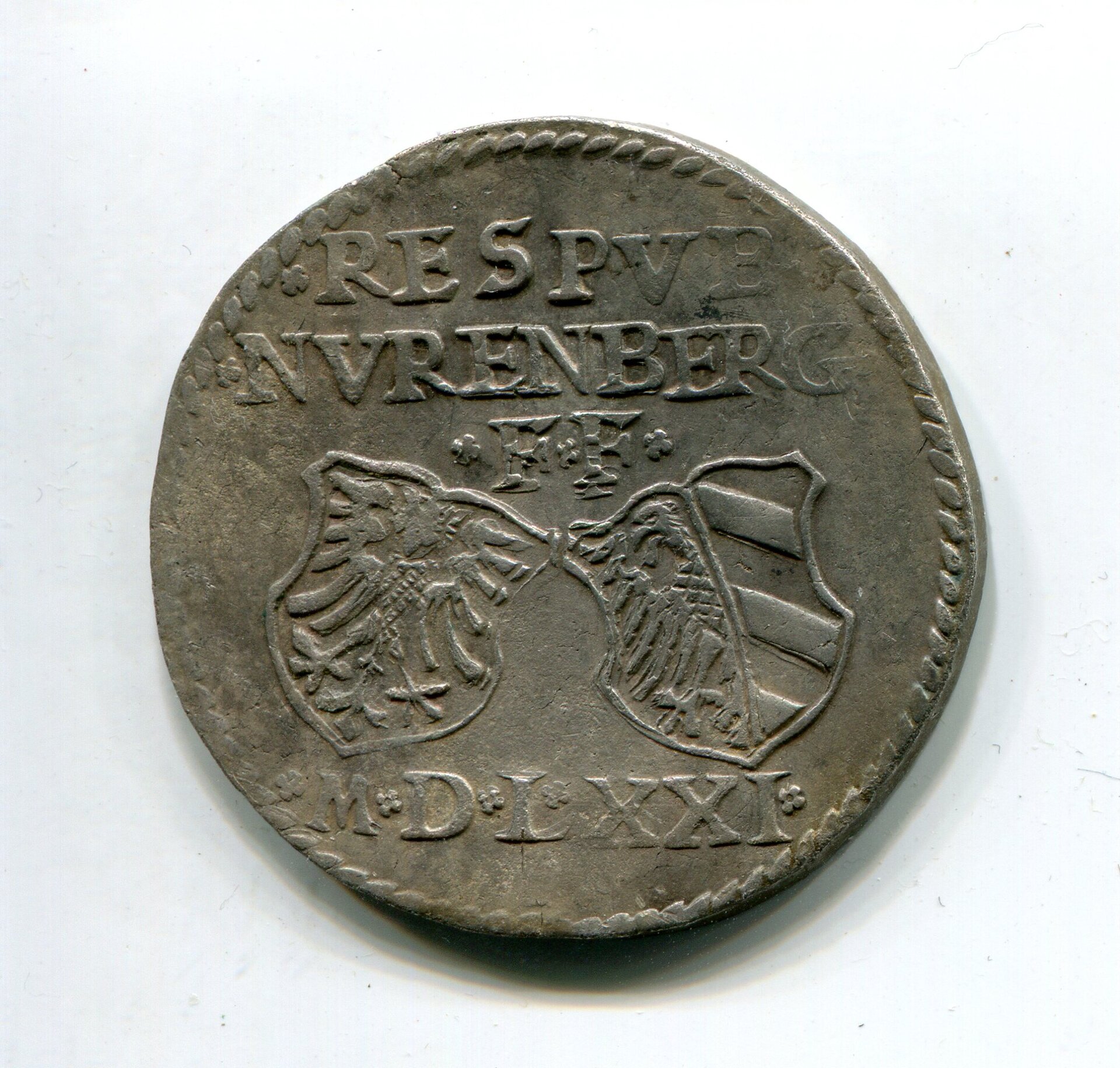 Nuremberg Max II Half Reichsguldiner 30 Kr 1571 obv 289.jpg