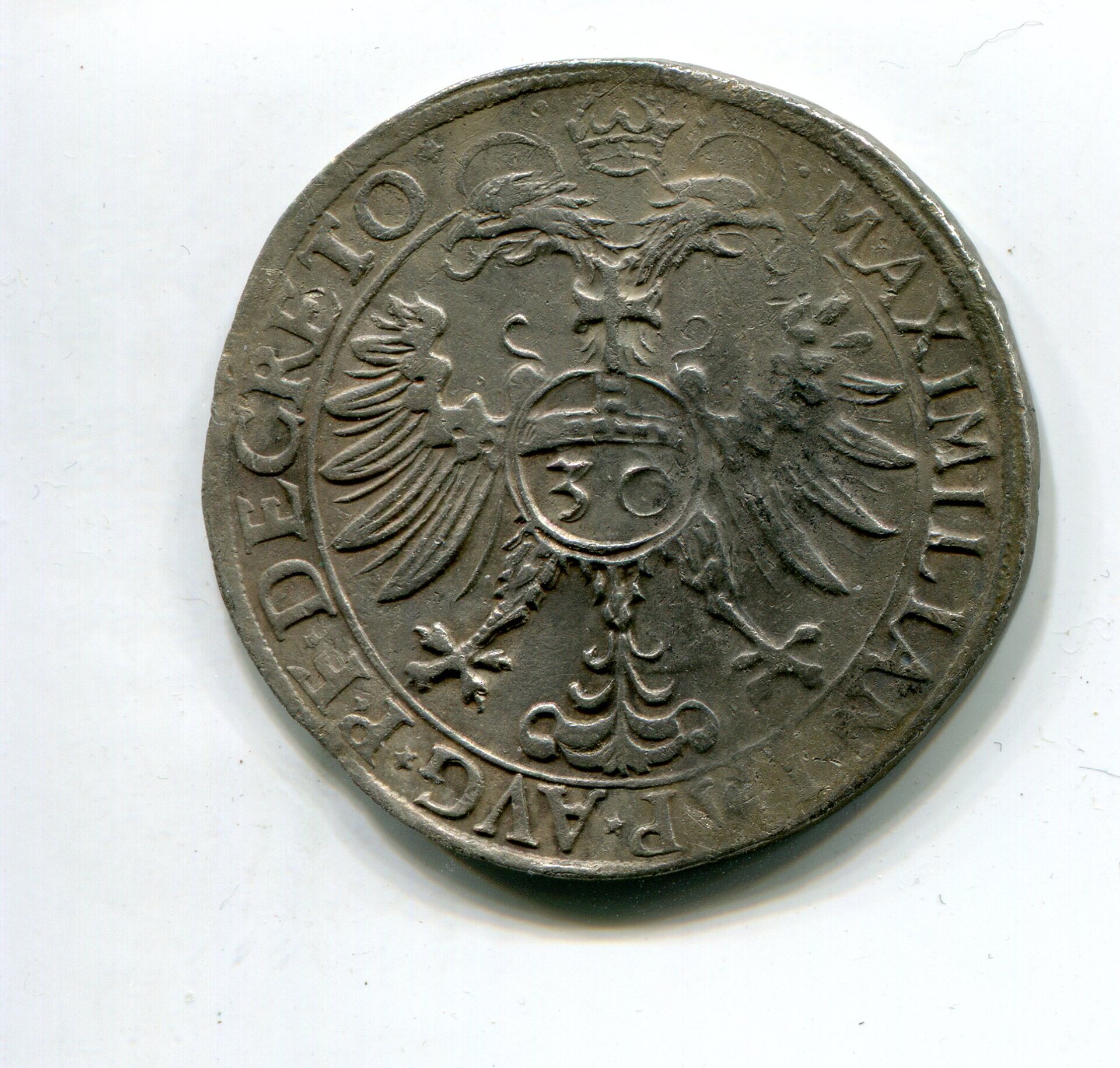 Nuremberg Max II Half Reichsguldiner 30 Kr 1571 rev 290.jpg