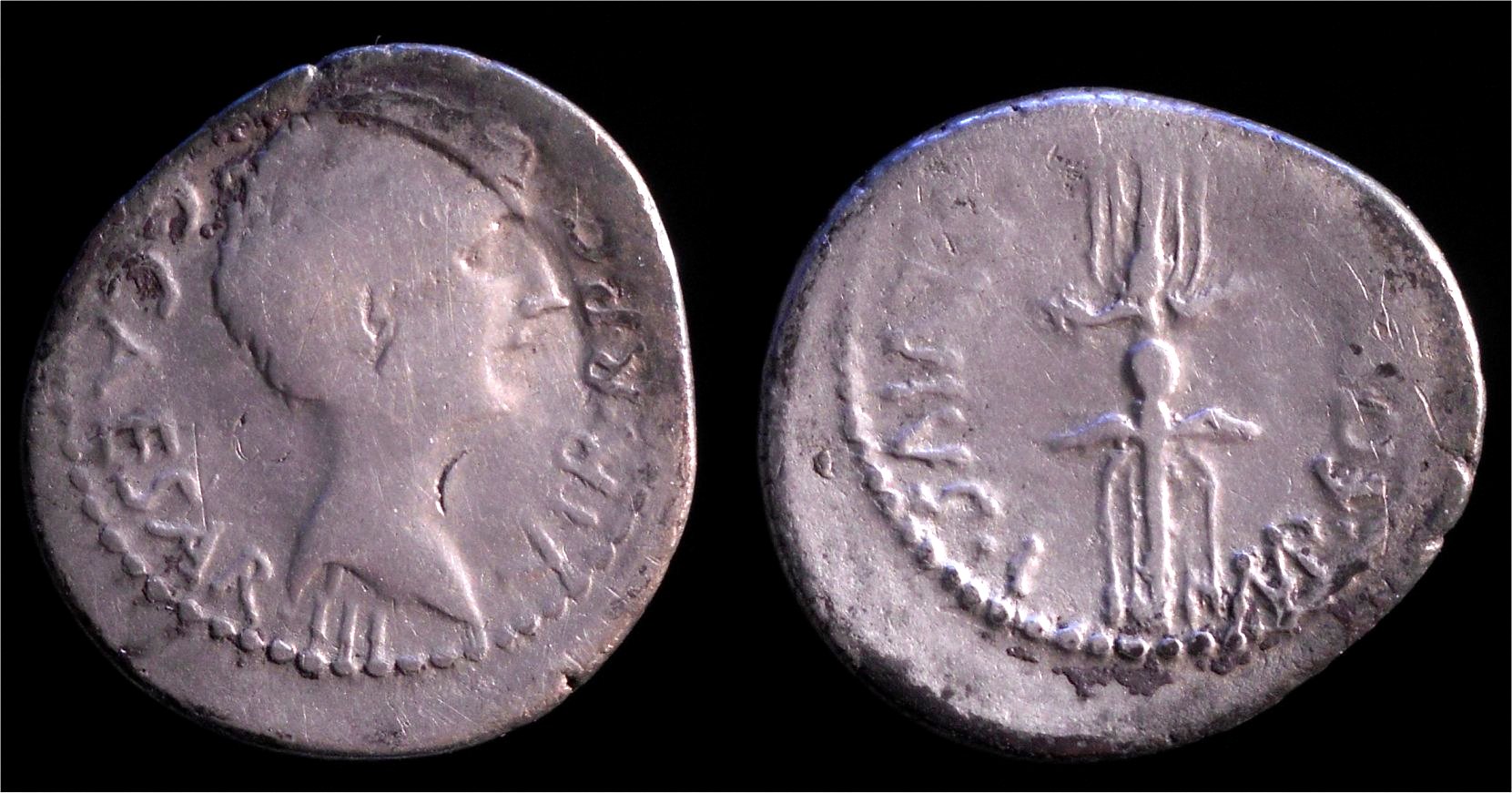 Octavian Denarius RSC-514.jpg