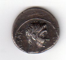 Octavian Quinarius Obv002.jpg