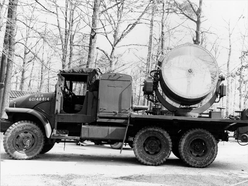 ontrucklg.jpg