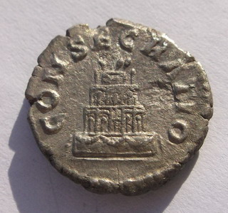 originalslika_Divus-Antoninus-srebrni-denar-R--136424867.jpg