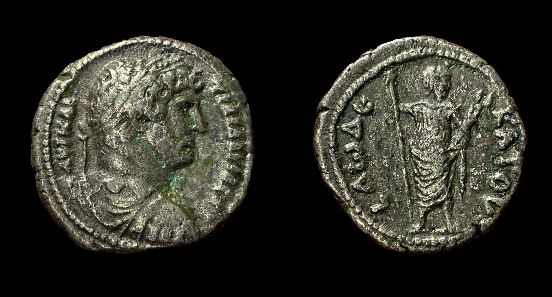 Osiris Hadrian.png