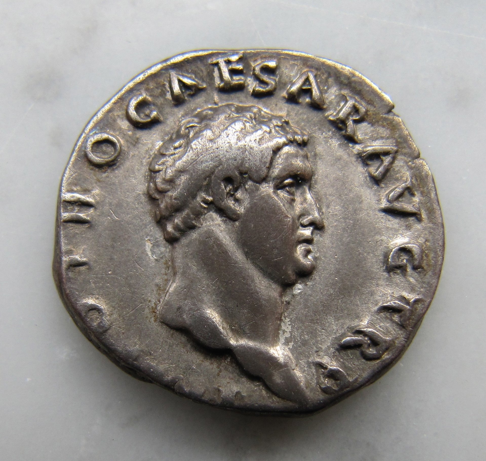 Otho denarius-Pont Max-Obv - 1.jpg