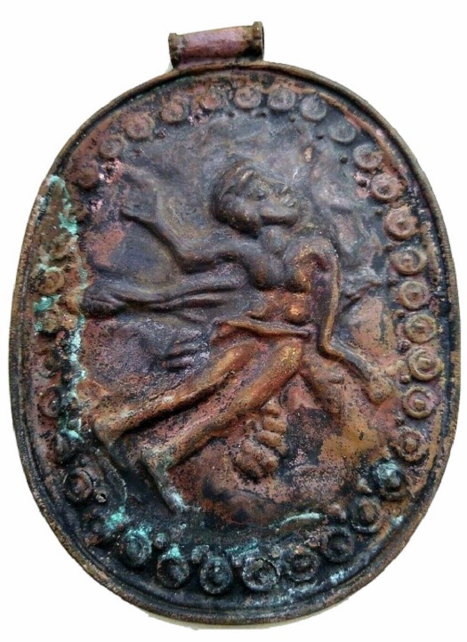 OVAL PENDANT 001-001.jpg