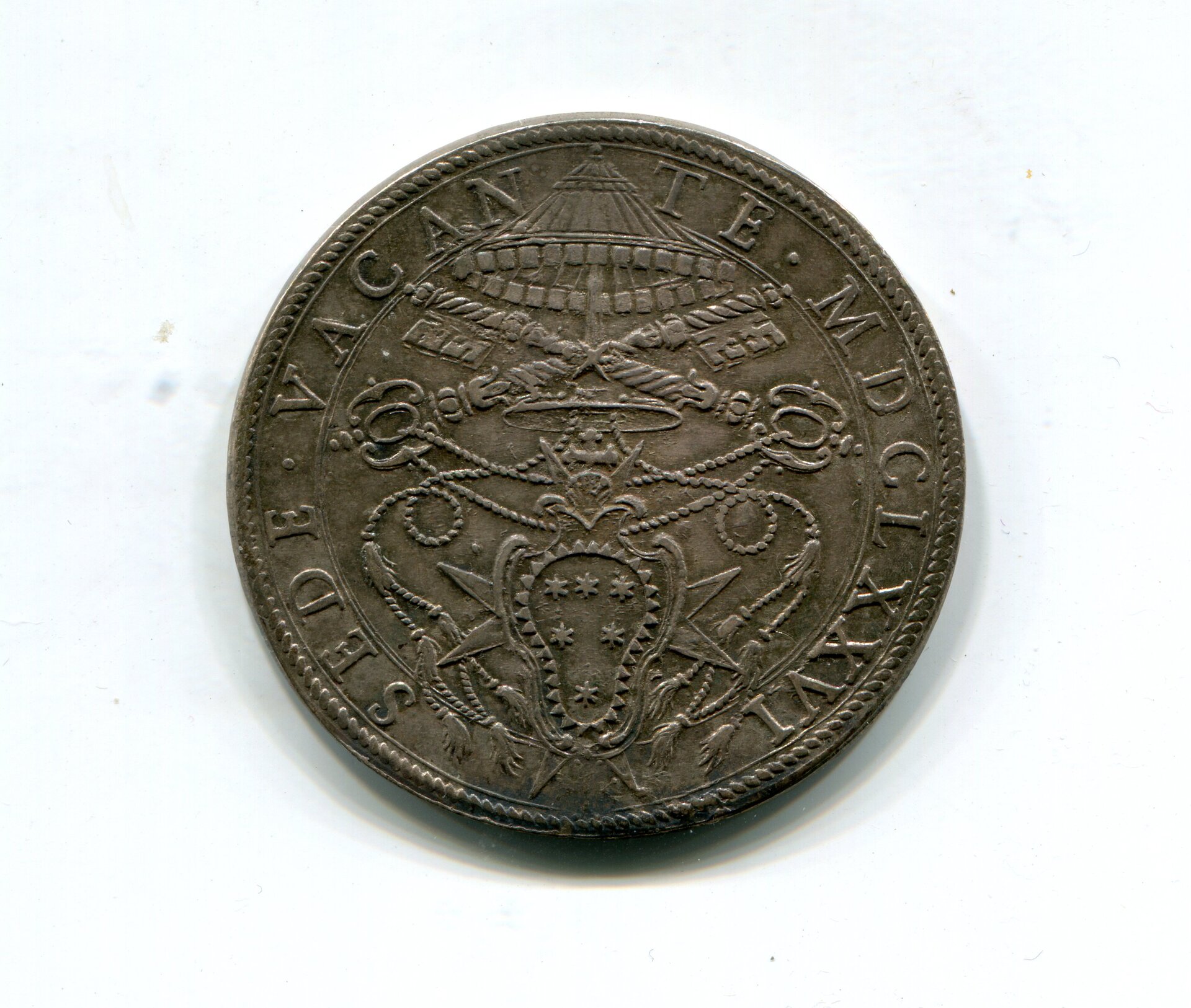 Papal States Sede Vacante Piastre 1676 LD obv 403.jpg