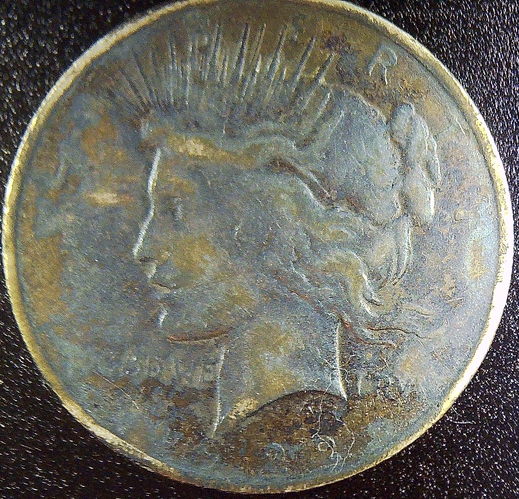 Peace - 1922-D Obverse.jpg