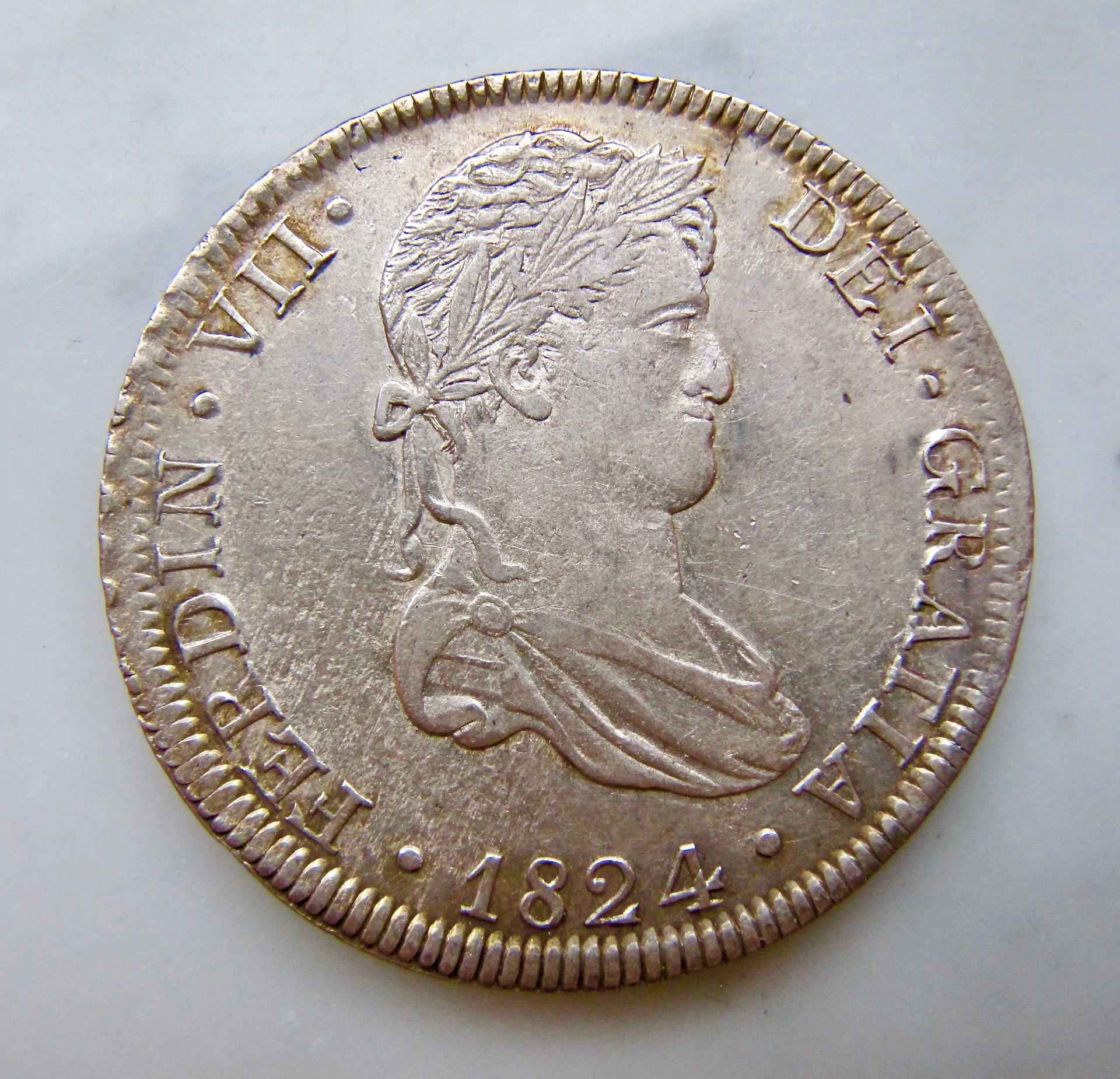 Peru 8 reales Lima 1824 OBV1 n - 1.jpg