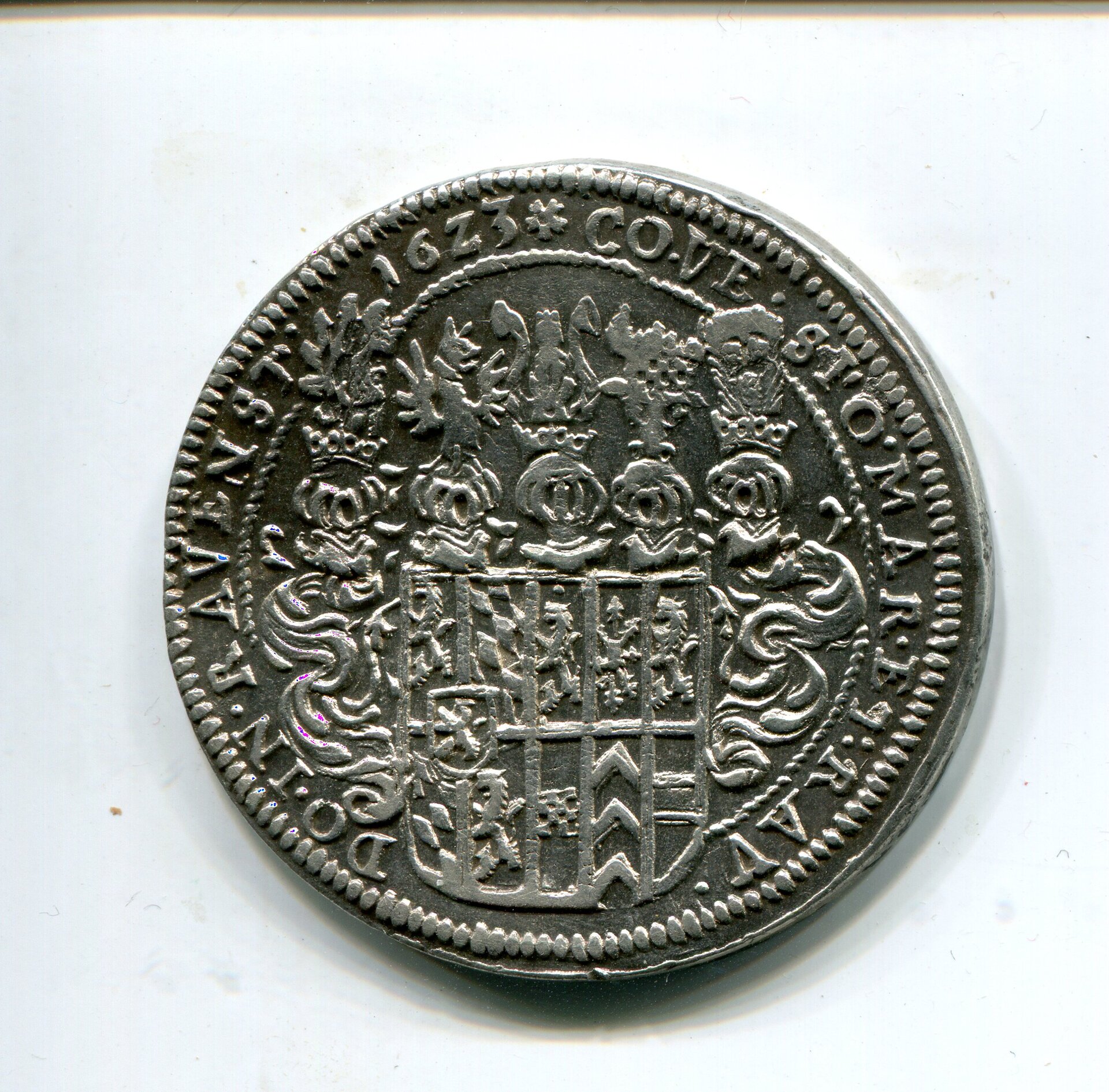 Pfalz-Zweibrucken Johann II Taler 1623 LD rev 661.jpg