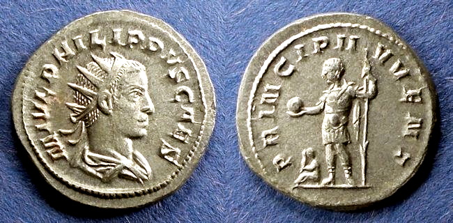 Philip II Caesar Antoninianus PRINCIPI IVVENT reverse, Philip with globe.jpg