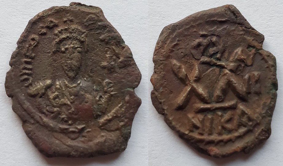 Phocas half follis overstruck.jpg
