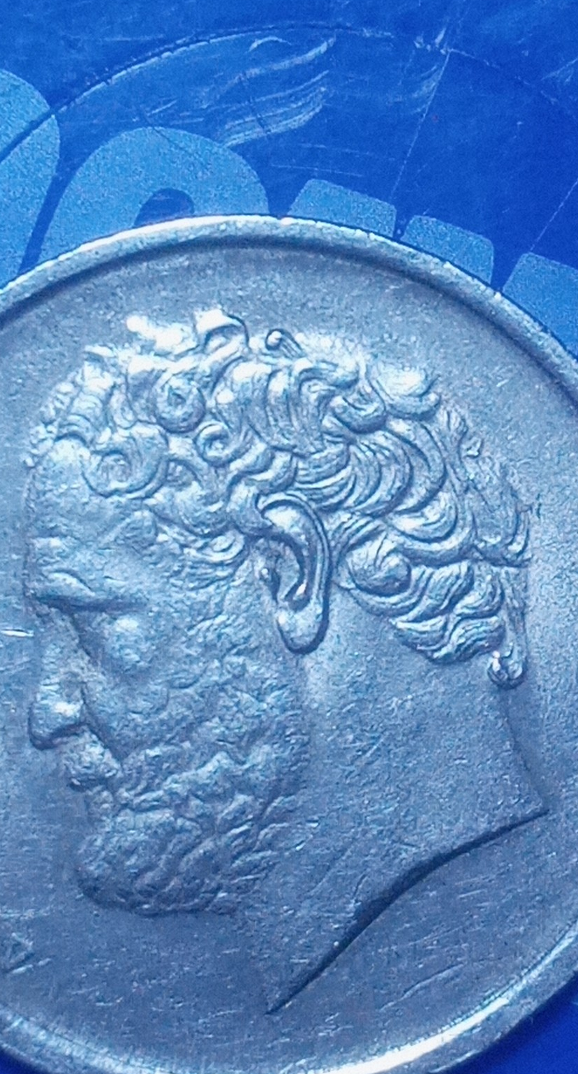 Photo_Magnifying 14.12.2023 21_35_10.png