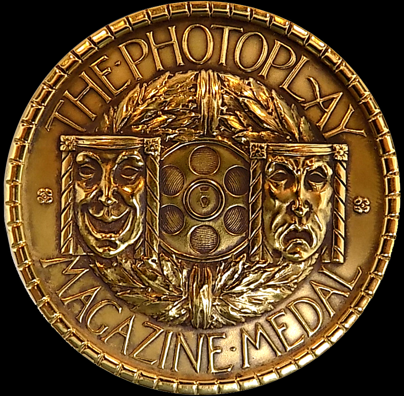 PHOTOPLAY (2).PNG